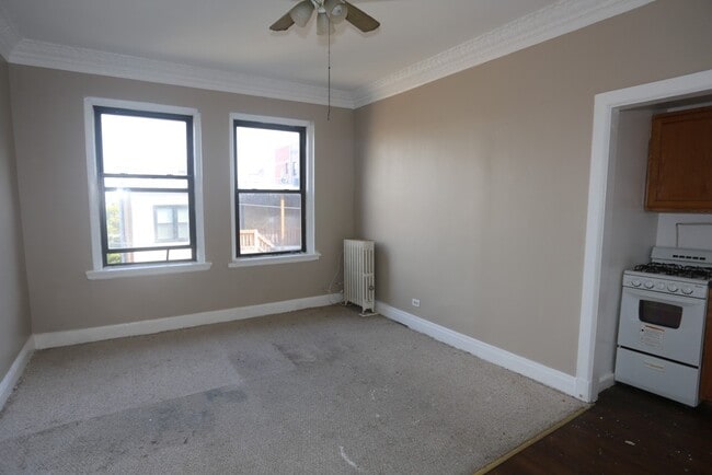 Building Photo - 3834 N Fremont St