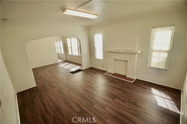 Foto del edificio - 1336 Elm St