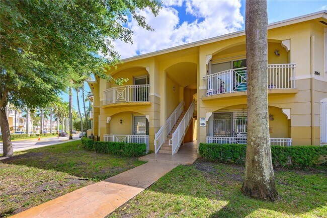 Foto del edificio - 8964 W Flagler St