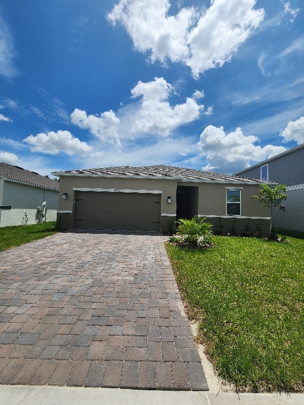 Primary Photo - 3390 Sanctuary Dr