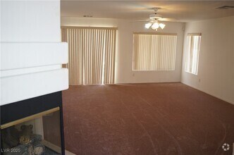 Building Photo - 932 Ribbon Grass Ave
