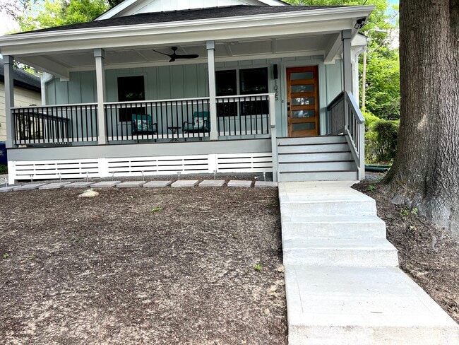 Building Photo - 1025 Moreland Ave