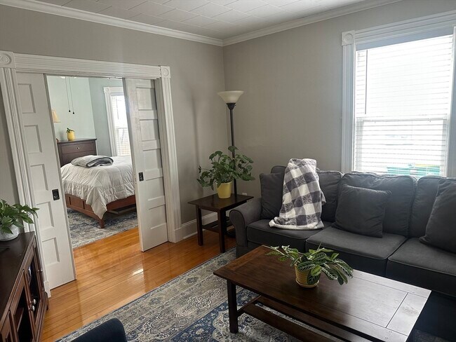 Foto del edificio - 11 Crescent Ave