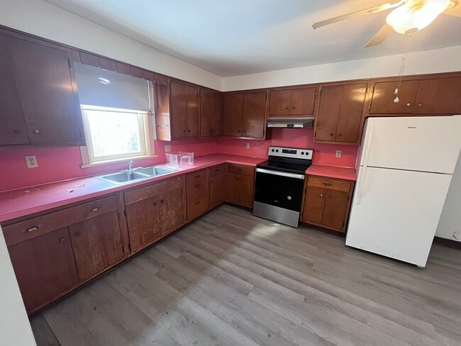 Building Photo - Herndon Apartments