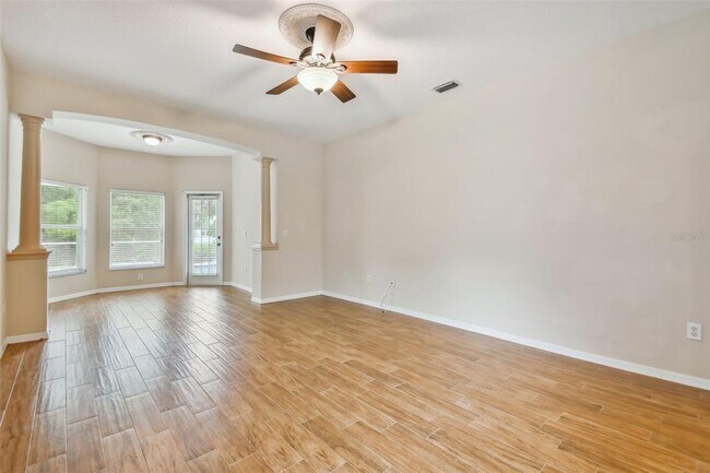 Foto del edificio - 10348 Abbotsford Dr