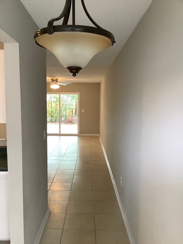 Primary Photo - 2 Bedroom, 2 Bath Condo Minutes From Main ...