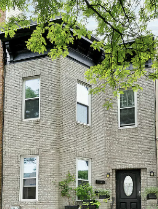 Building Photo - 262 Saratoga Ave