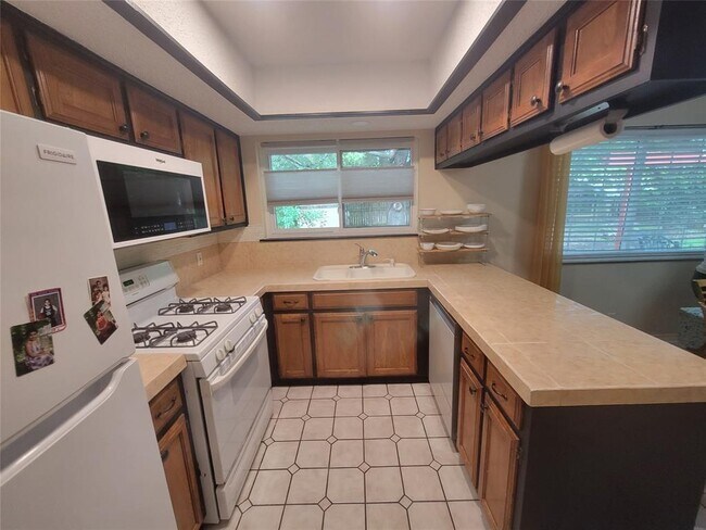 Foto del edificio - 1714 Goodson Ln