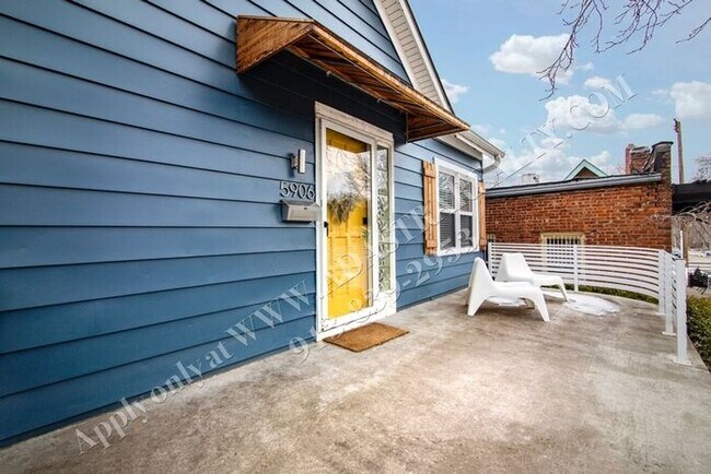 Foto del edificio - Beautiful Ranch Home in Brookside-Availabl...