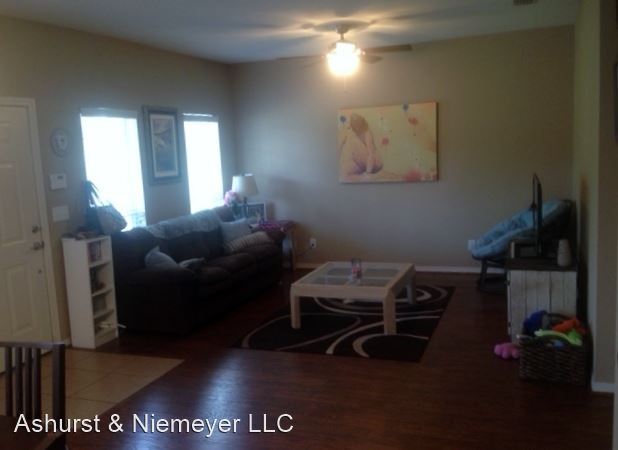 Building Photo - 2 br, 2 bath House - 33189A Stables Dr.