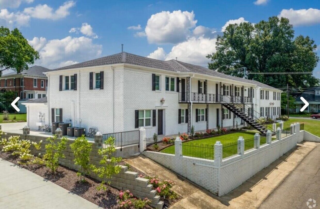 Foto principal - 135 S Jefferson St