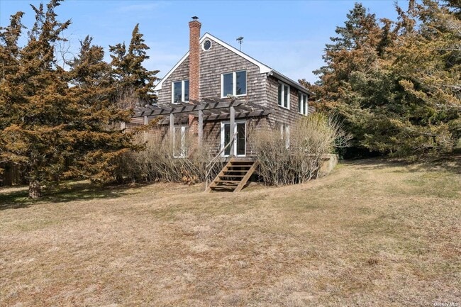Building Photo - 24 Willow shade Ln