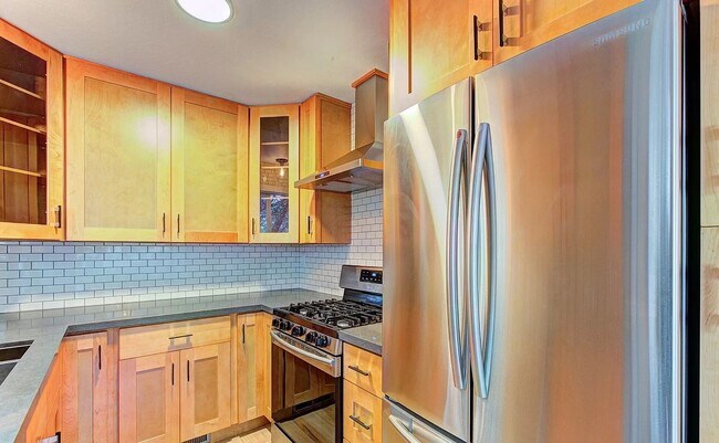 Foto del edificio - 14168 Sun Forest Dr