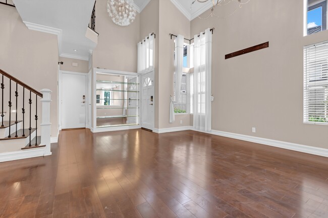 Building Photo - 138 Mayfair