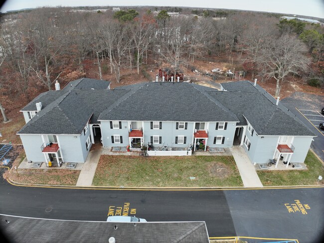 Exterior 3D - Brick Estates Apartment Homes