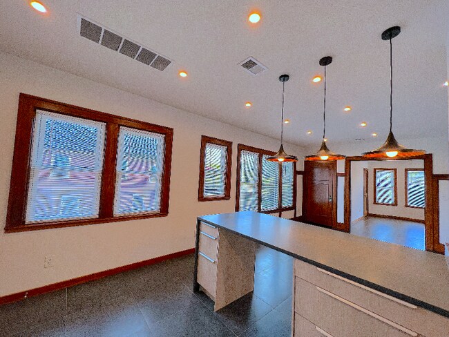 Foto del edificio - 5036 Seminole St