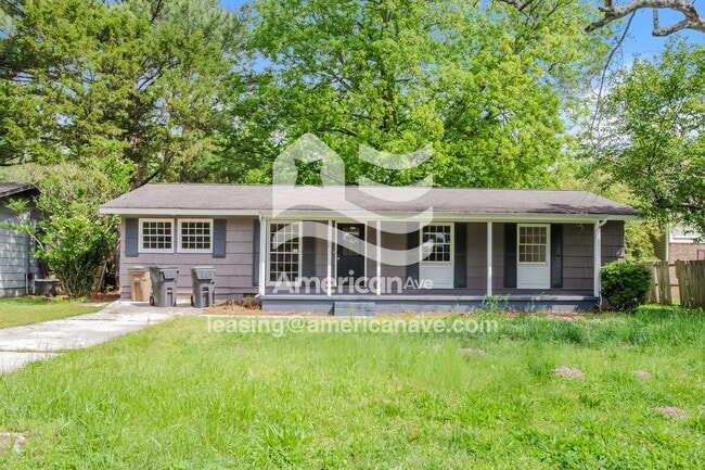 Building Photo - 2232 Harrison St SE