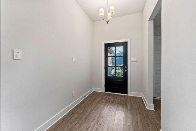 Building Photo - 9903 Silverling Ct