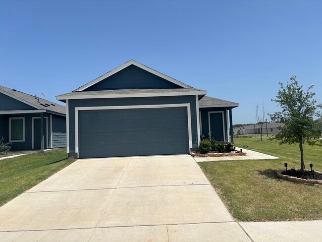 Building Photo - 552 Holleman Dr