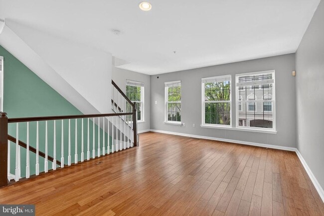 Building Photo - 13810 Fareham Ln