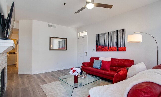 Building Photo - 11375 E Sahuaro Dr