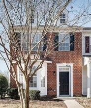 Building Photo - 9378 Greenheather Dr