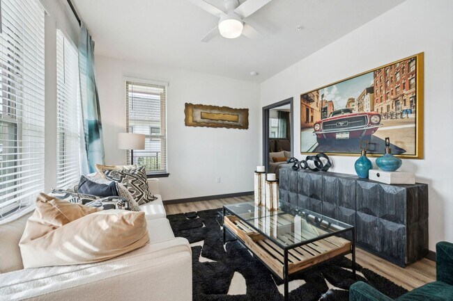 Interior Photo - Windsor Apartments