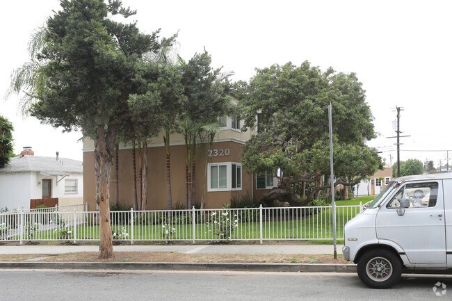 Foto del edificio - 2320 34th St
