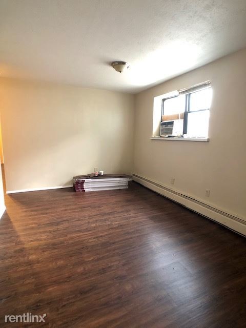Building Photo - 2 br, 1 bath  - 132 Jones St