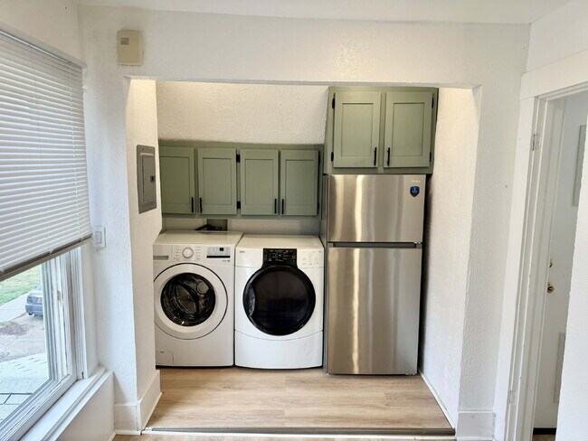 Foto del edificio - "Charming 1-Bedroom apartment in the Heart of Nampa!"