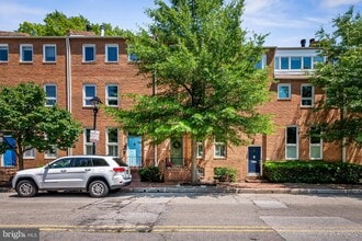 Building Photo - 619 S Sharp St