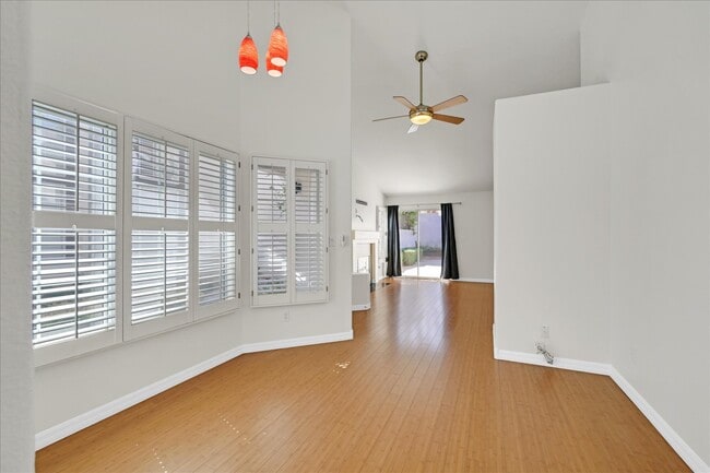 Foto del edificio - 313 Montcliff Ave