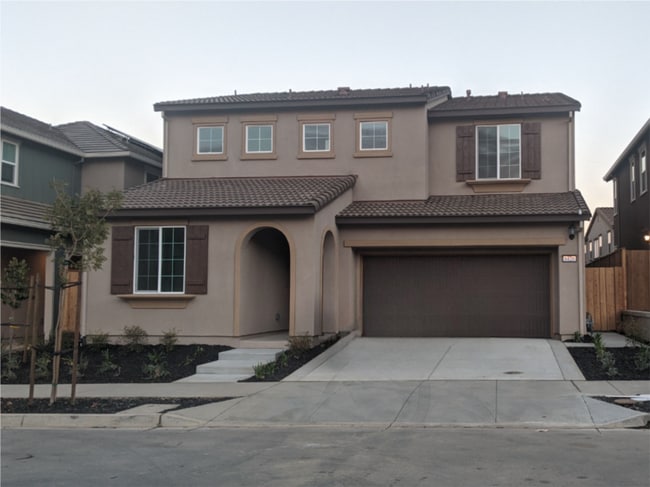 Building Photo - 6420 Godani St