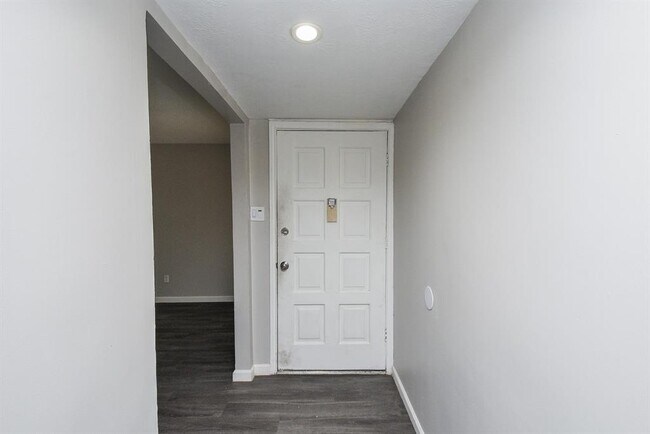 Foto del edificio - 5115 Fairchild St