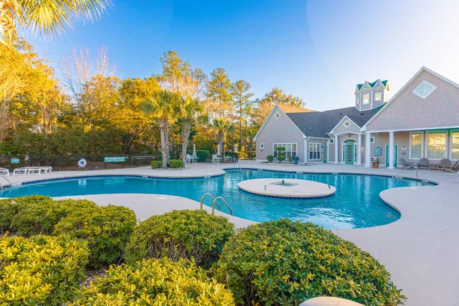 Building Photo - 9742 Leyland Dr