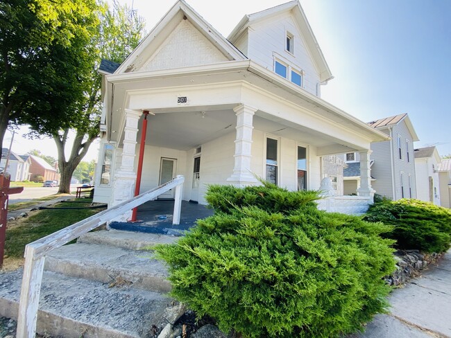 Building Photo - 501 Euclid Ave