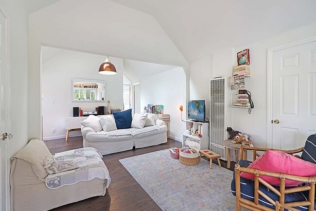 Foto del edificio - 2616 3rd St