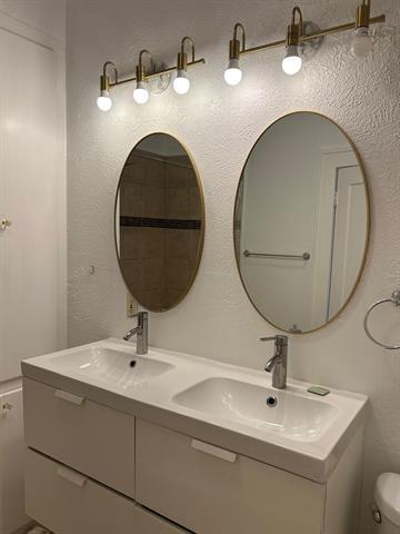Foto del edificio - 5800 Prospect Ave