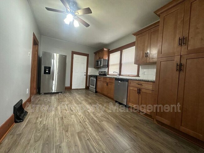 Foto del edificio - 626 N 23rd St