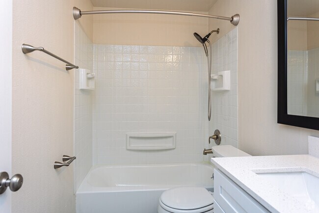 3BR, 2BA - 1,100SF - Second Bathroom - Westhampton