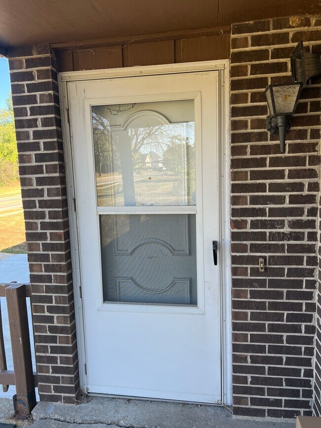 Foto del edificio - 758-760 Southampton Dr