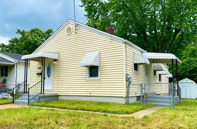 Building Photo - 1608 Meadow Ave