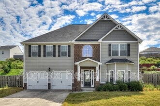 Building Photo - 5014 Vine Ln