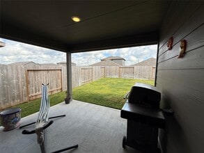 Building Photo - 5607 Redstone Gardens Dr