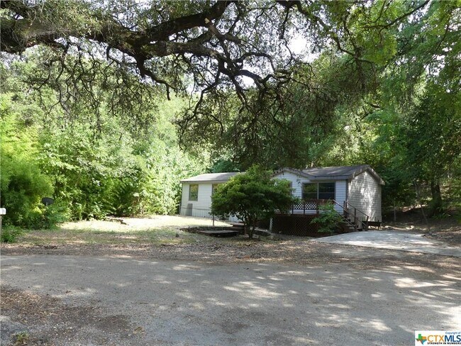 Building Photo - 127 Forest Glen Ln