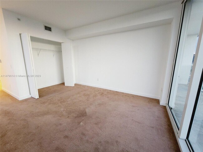 Building Photo - 4250 Biscayne Blvd