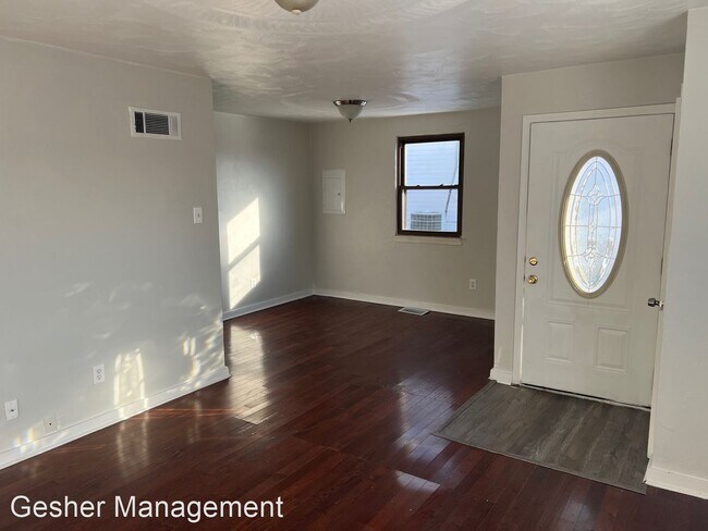 Building Photo - 2 br, 1 bath House - 1309 Coronado Rd