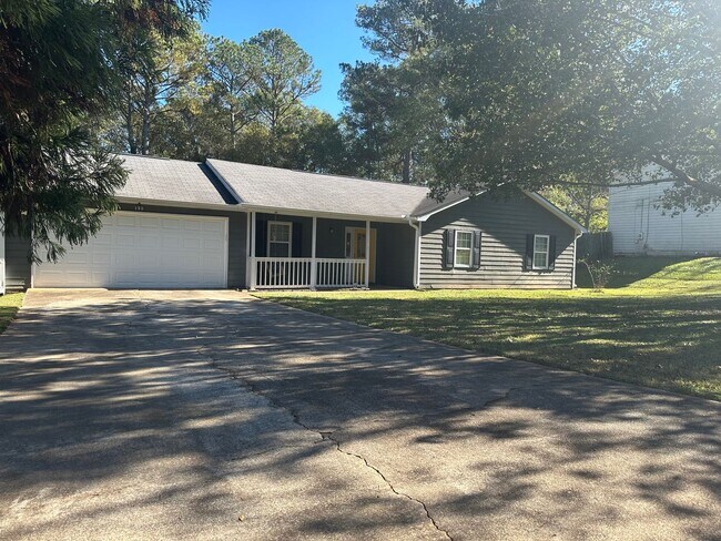Foto del edificio - 3 Bedrooms 2 baths in McDonough