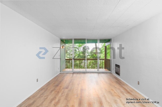 Building Photo - 2745 NW Pettygrove St