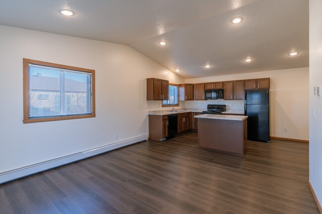 Fargo, Dakota del Norte Apartamentos Westwood | Cocina - Westwood Estates